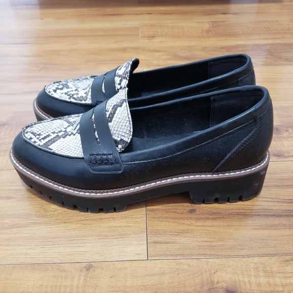 Jellypop Shoes Jellypop Snakeskin Loafers Poshmark